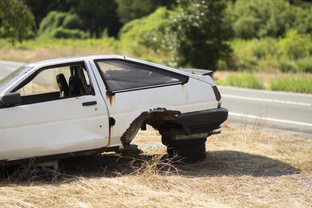 部品取りされた盗難車