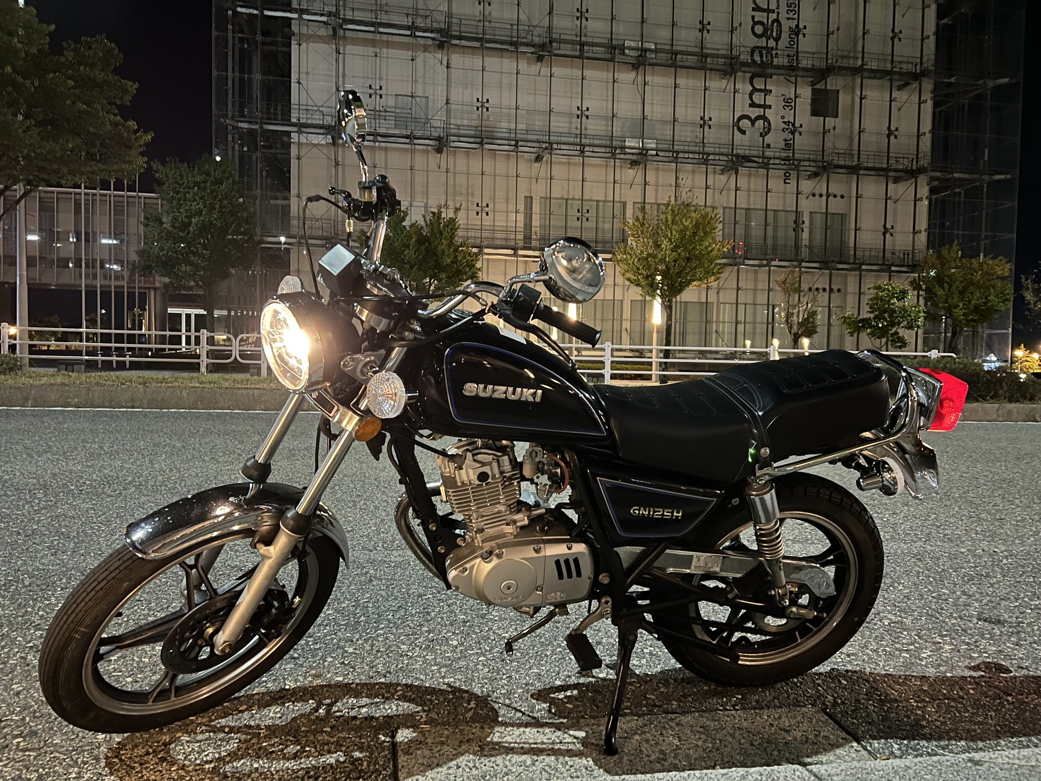 スズキ GN125H