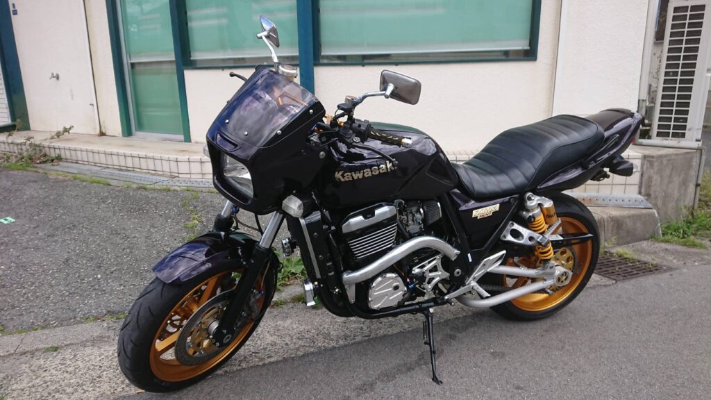 カワサキ ZRX1100