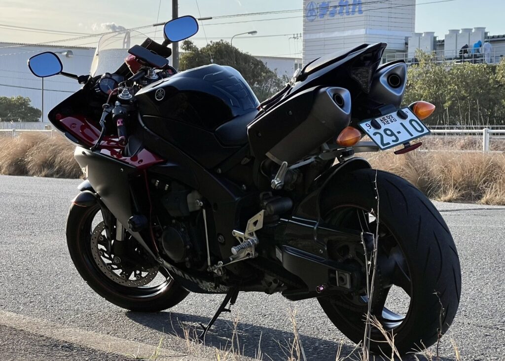 ヤマハ YZF-R1