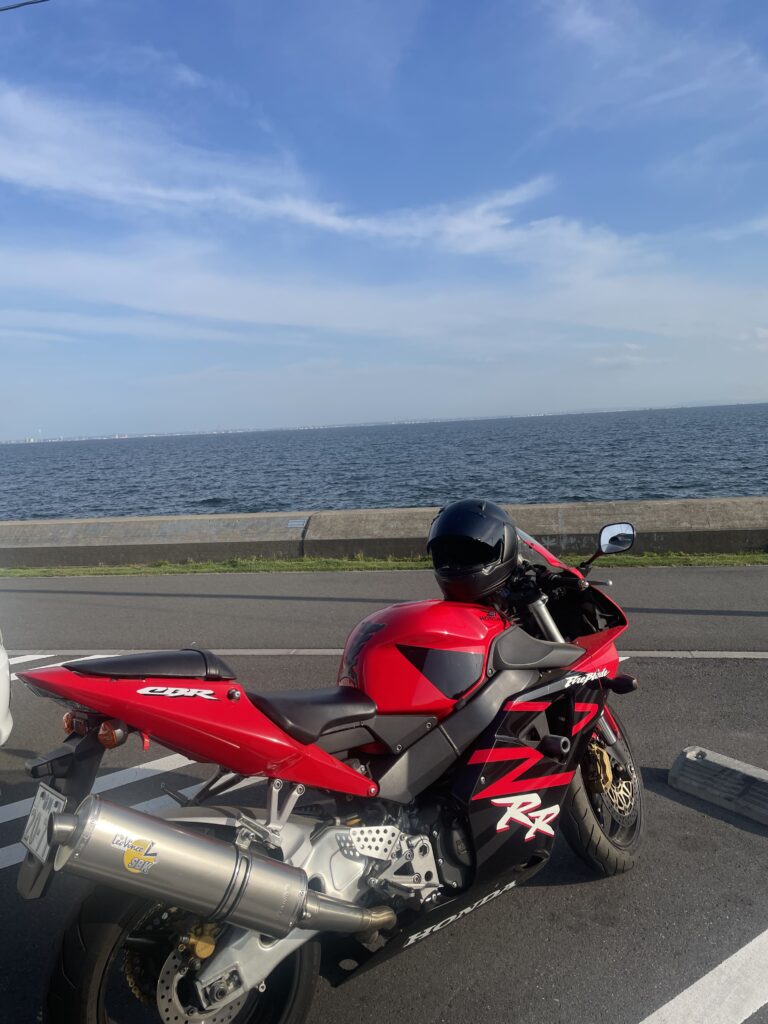 ホンダ CBR954RR ファイヤーブレード