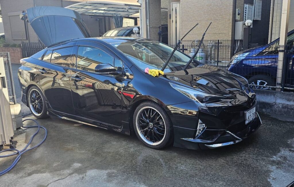 トヨタ プリウス