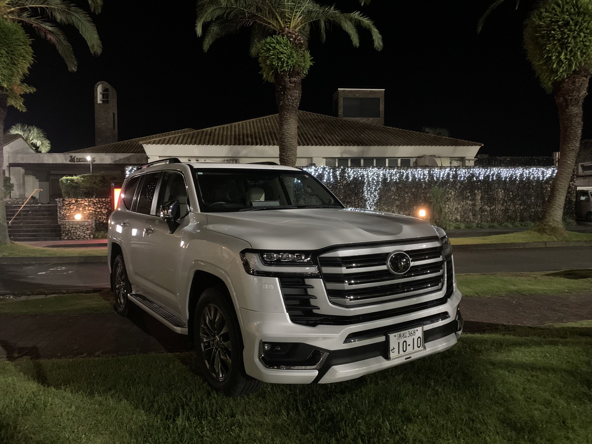 トヨタ ランドクルーザー300