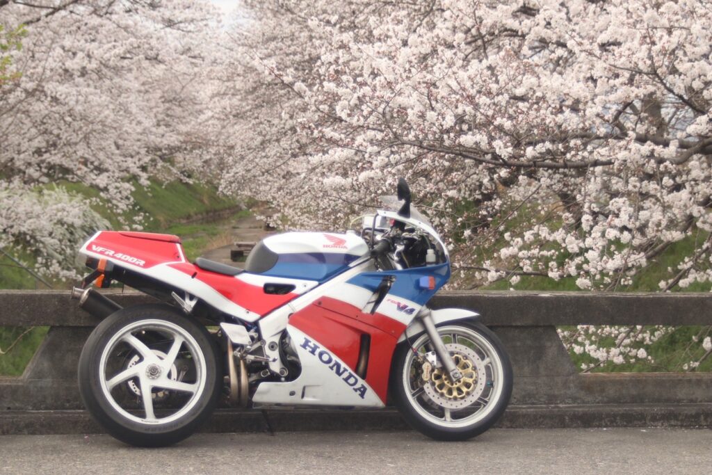 ヤマハ VFR400R