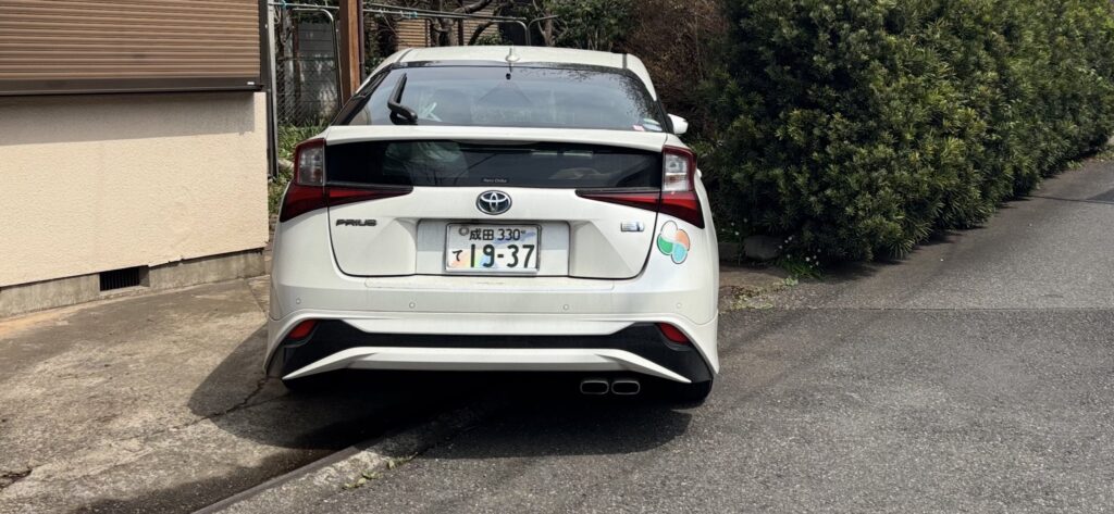トヨタ プリウス