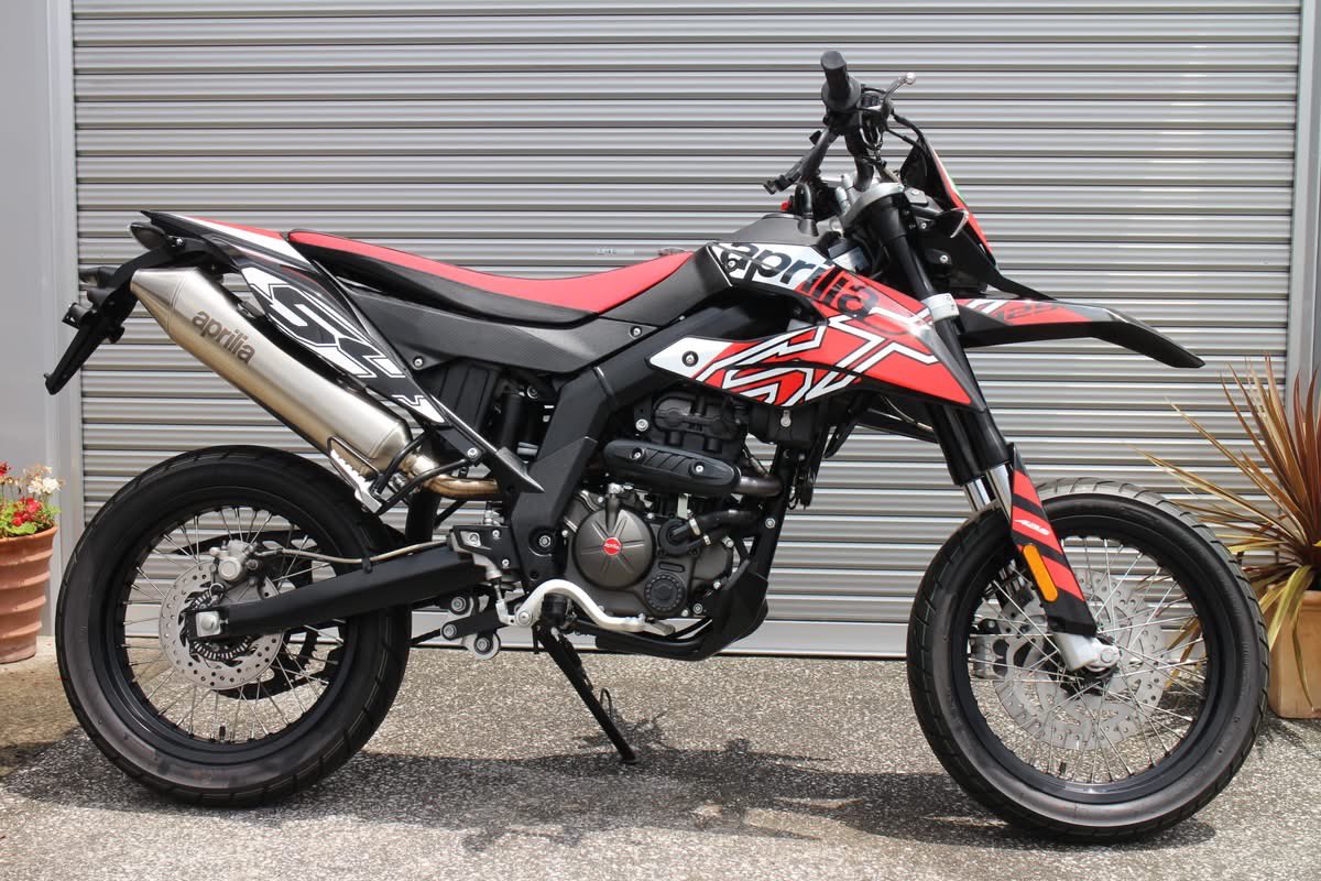 アプリリア SX125