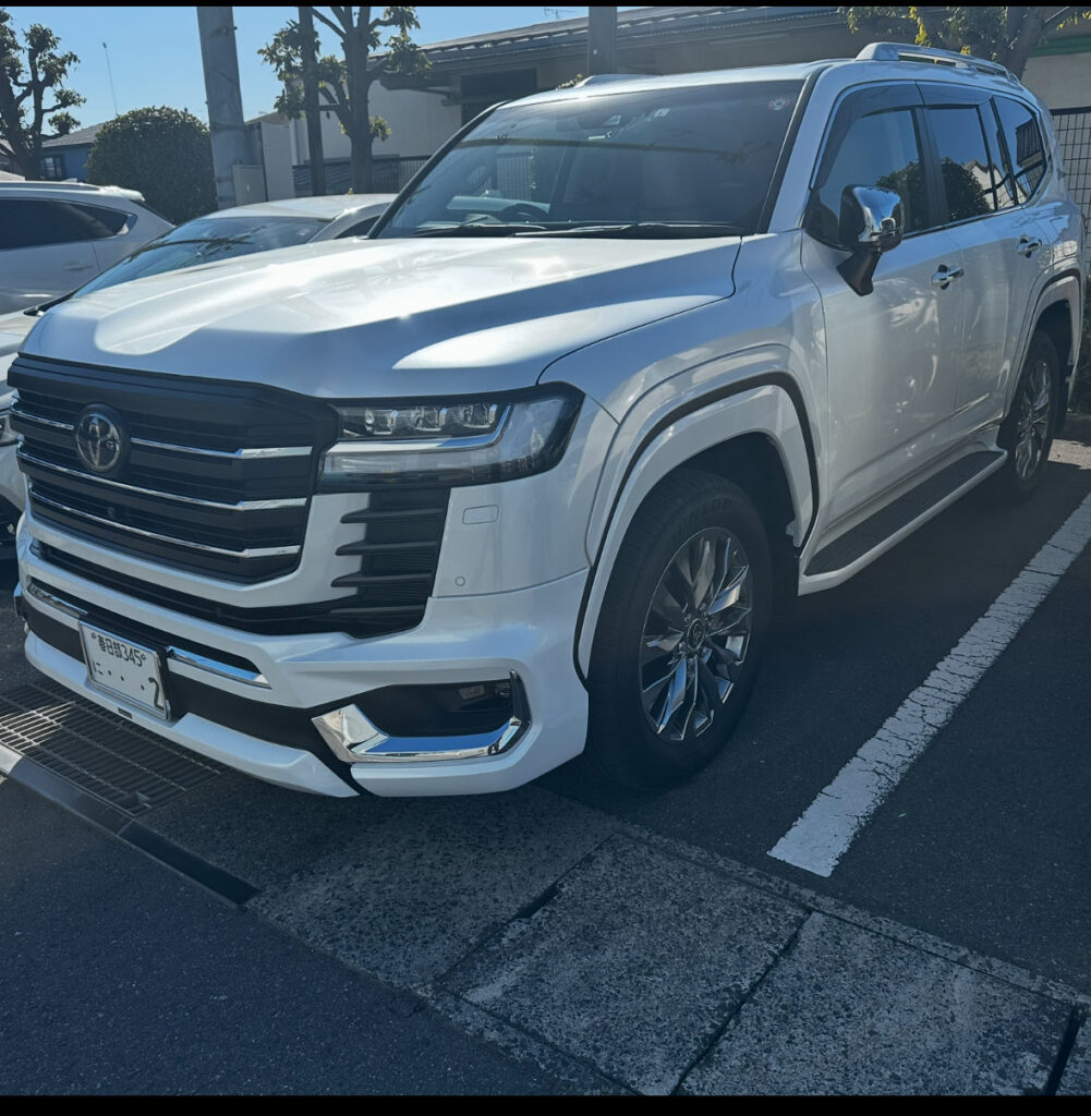 トヨタ ランドクルーザー300