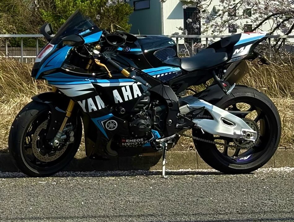 ヤマハ YZF-R1M