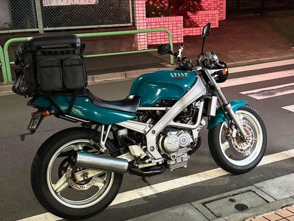 ホンダ VT250スパーダ