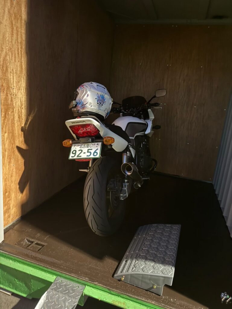 ホンダ CB400 スーパーボルドール