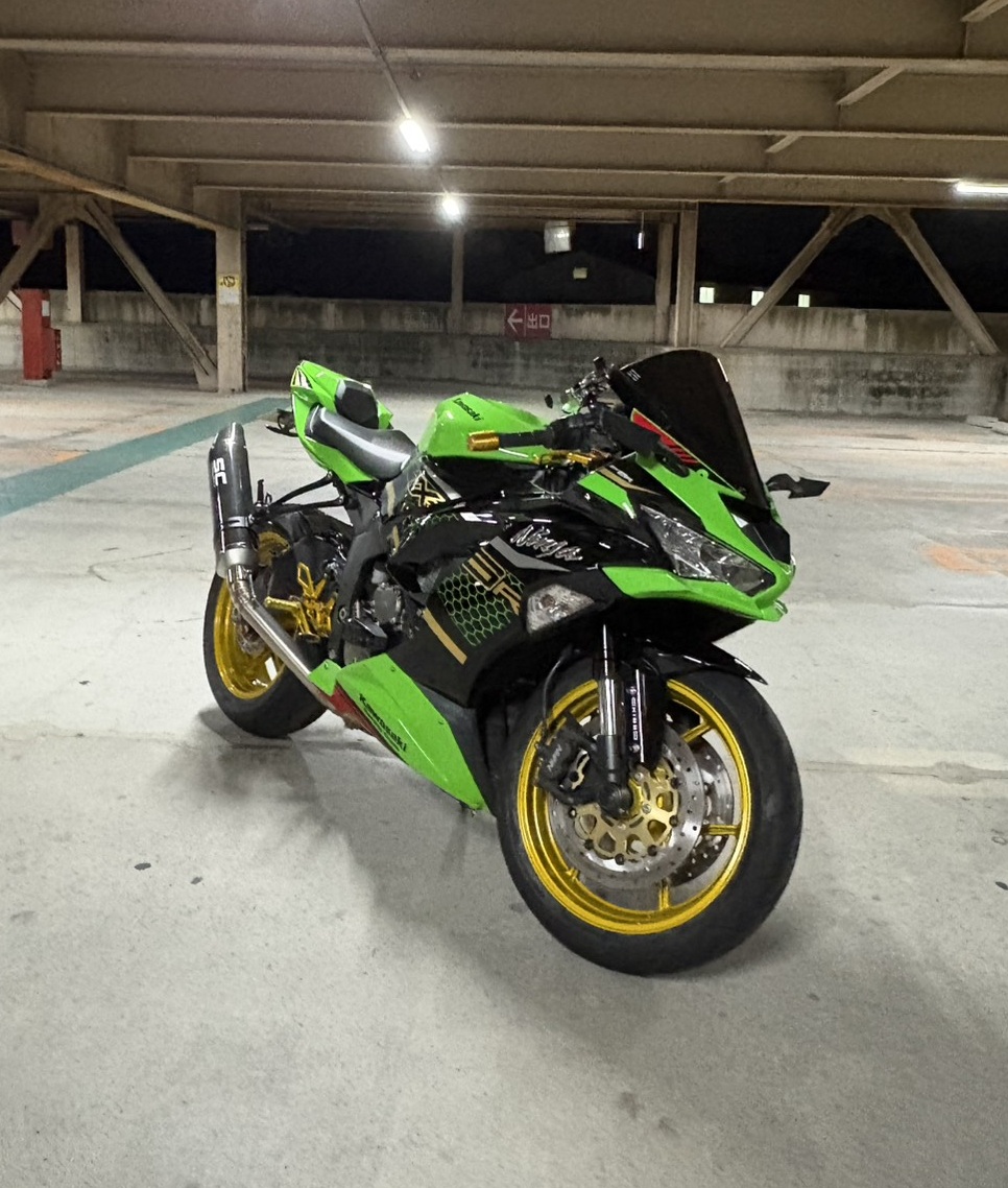 カワサキ ニンジャZX-6R KRTエディション