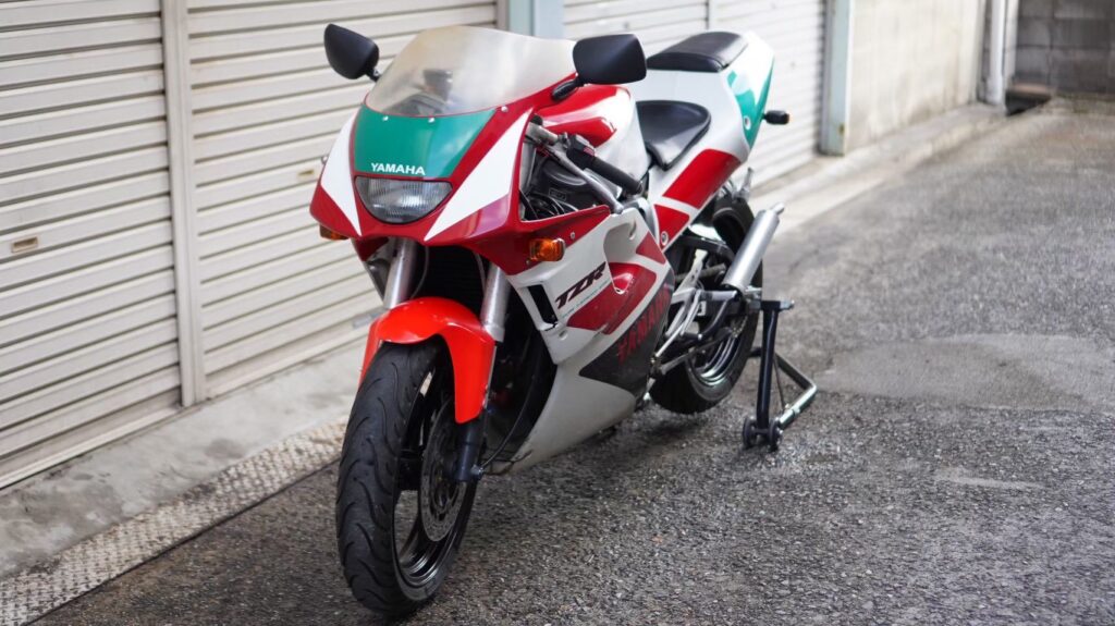 ヤマハ TZR250R